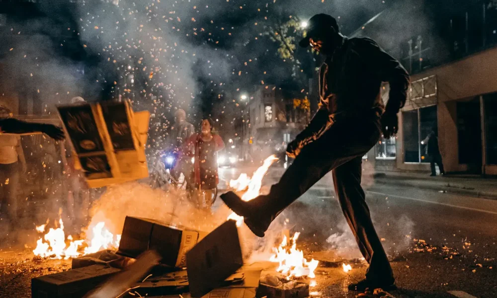 Live Court Rules In Favor Of Spacex And Nasa, Rejects Blue Origin’s Claims